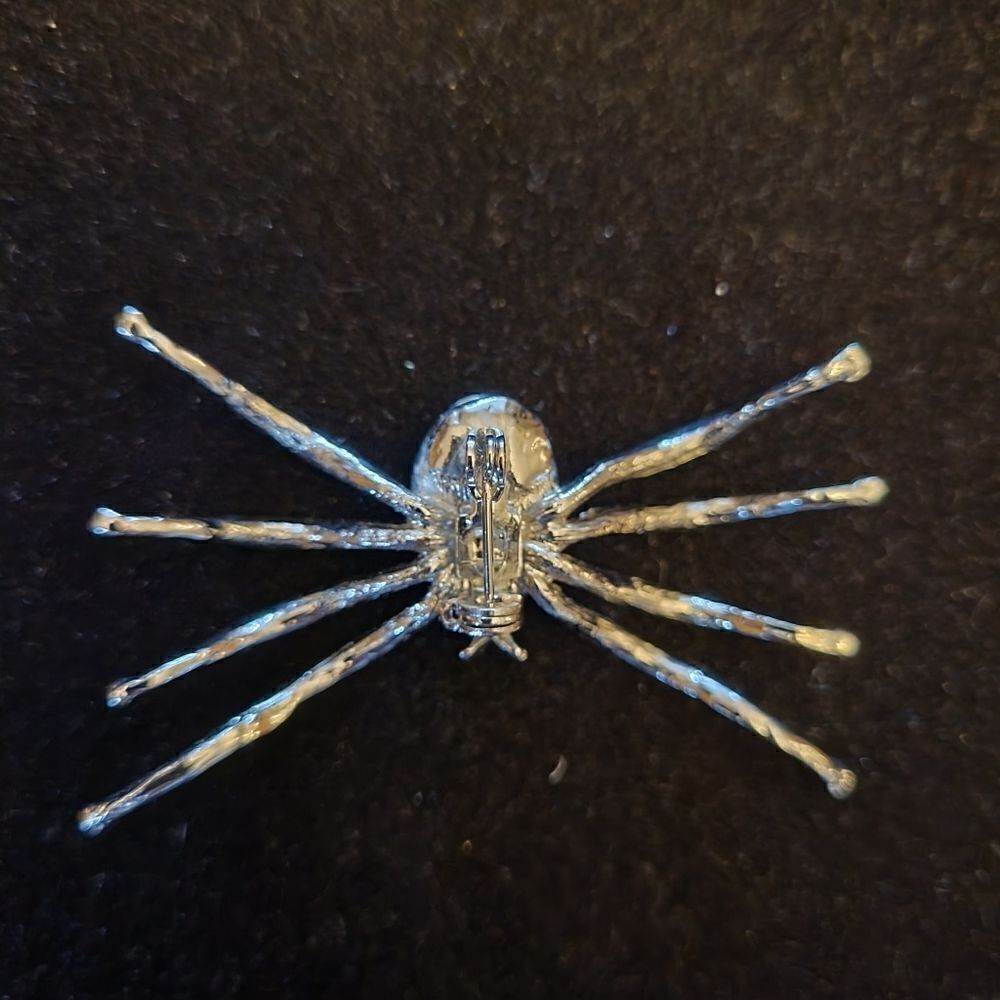 Spider Pin with Rhinestone Legs. - Picture 4 of 5
